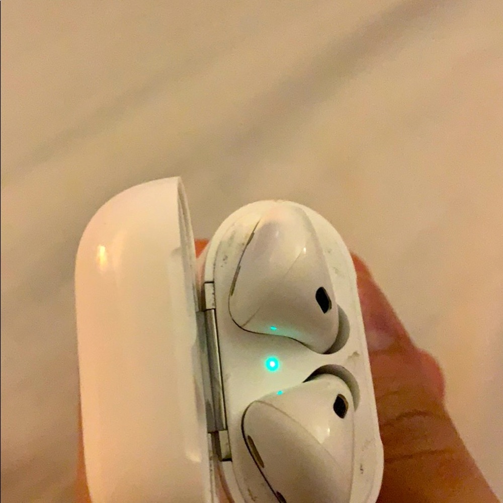 Airpods